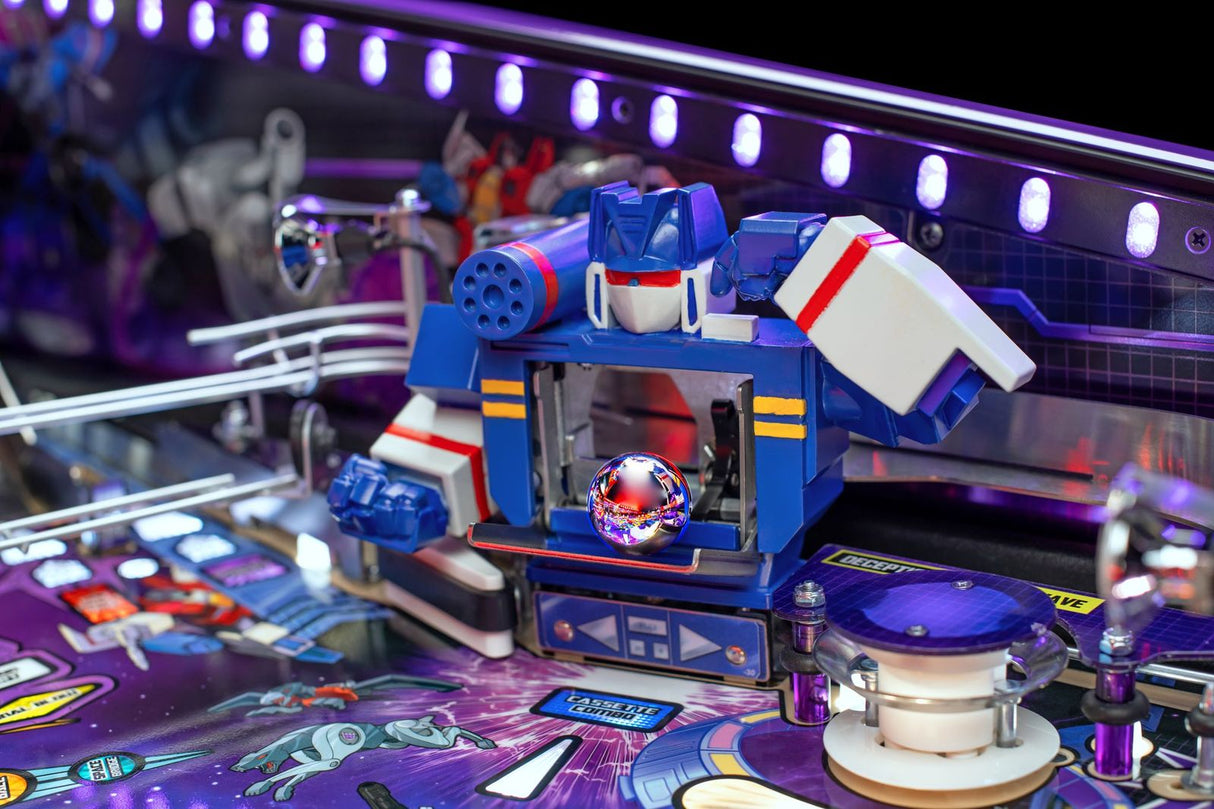 TRANSFORMERS: More Than Meets the Eye Limited Edition