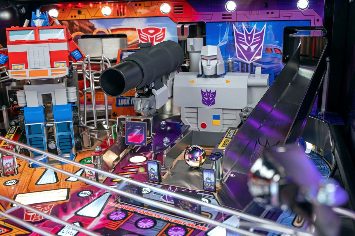 TRANSFORMERS: More Than Meets the Eye Limited Edition